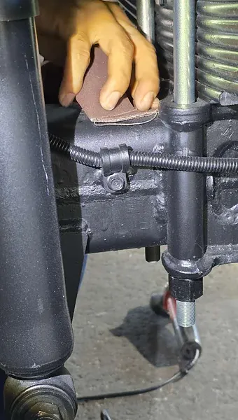Checking the sensor mount by hand