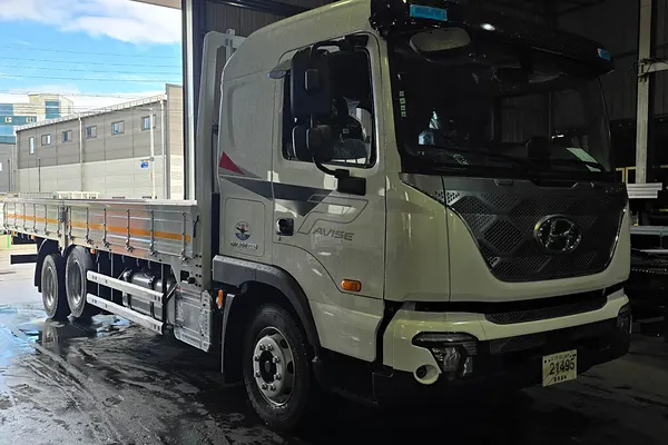 Truck arriving at the workshop for installation